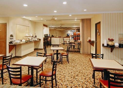 Quality Suites Altavista - Lynchburg South Restaurant photo